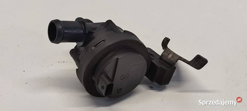 VW TIGUAN II POMPKA WODY 20 TDI 5Q0965567J sprzedam