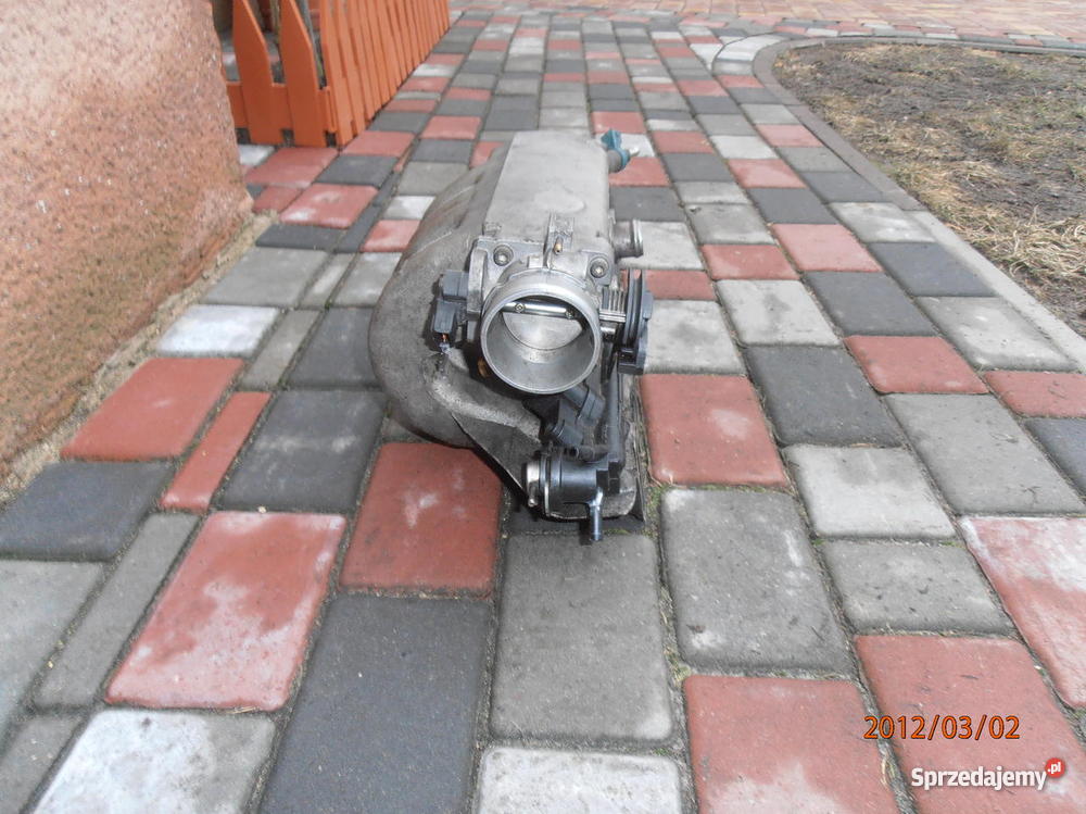 KOLEKTOR SSĄCY VW GOLF III 20 8v osobowe