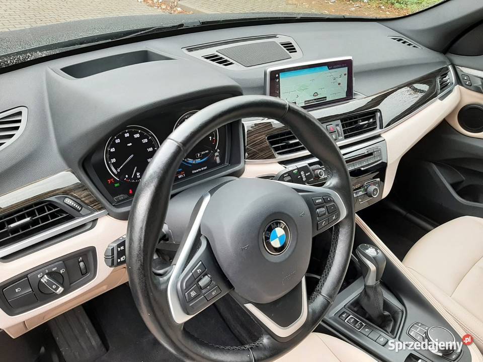 BMW X1 XDRIVE F48 Sandomierz