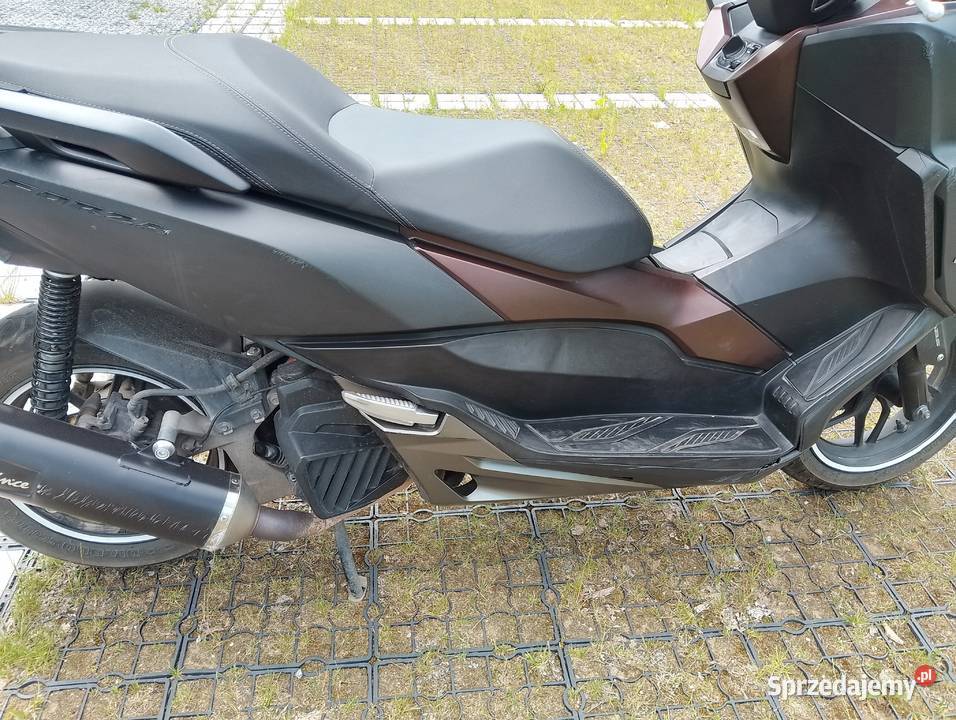 Skuter Honda Forza NSS 125 uszkodzony na kat B Tarnowskie Góry