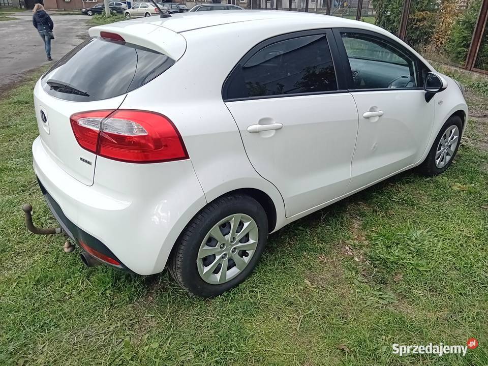 Sprzedam KIA RIO 11CRDI 2014R 75KM Skarżysko-Kamienna