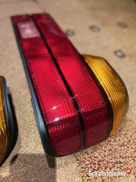 NOWA Lampa tylna prawa BMW E32 OEM ULO 63 21 1 podkarpackie Przeworsk sprzedam