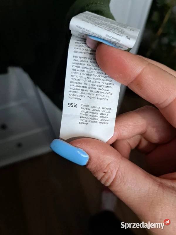 Lużna sukienka House w kolorze khaki Wygodna i pomorskie sprzedam