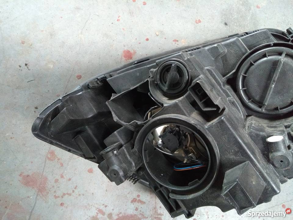 MRECEDES W156 GLA lampa lewa przód osobowe Pilzno sprzedam