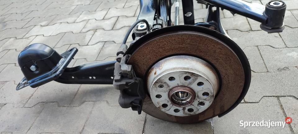 VW TIGUAN II BELKA ZAWIESZENIE TYŁ 4X4