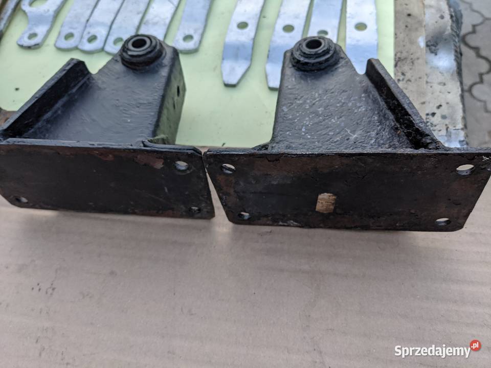 Polonez FSO Fiat 125 wsporniki wieszak wspornik Stalowa Wola
