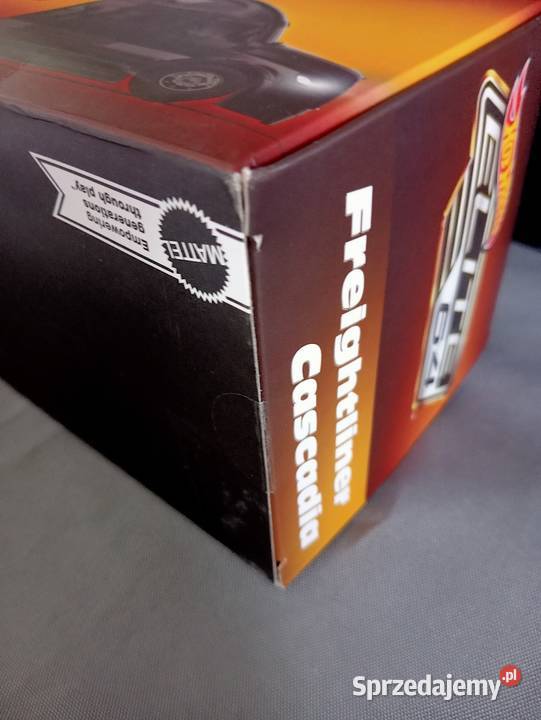 Hot Wheels Elite 64 Freightlinr Cascadia Elite Mattel