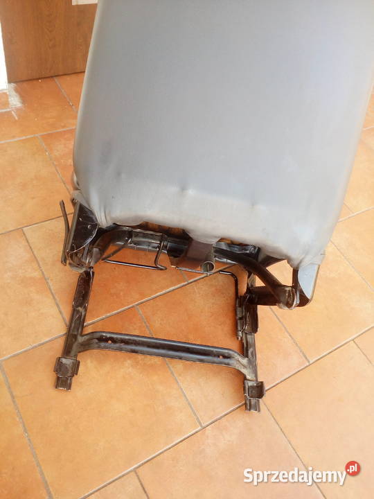 Fotel lewy kierowcy fiat 126p maluch Połaniec