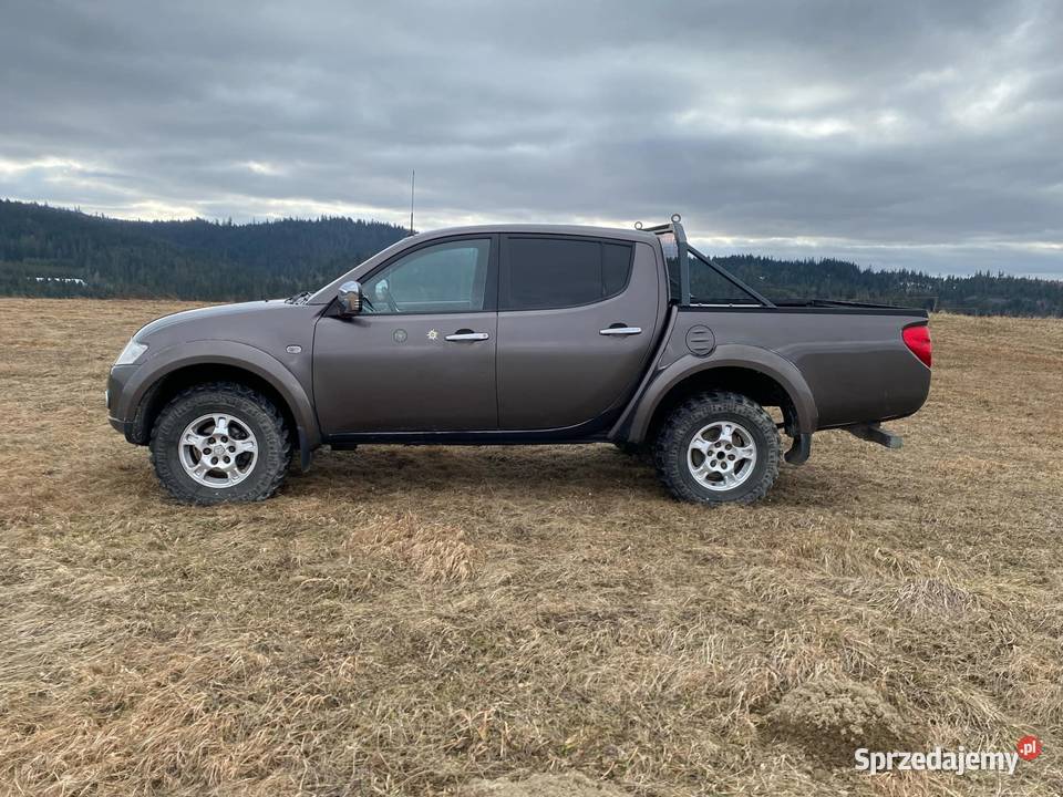 mitsubishi l200 rama bez dziur i bez rdzy z Podwilk