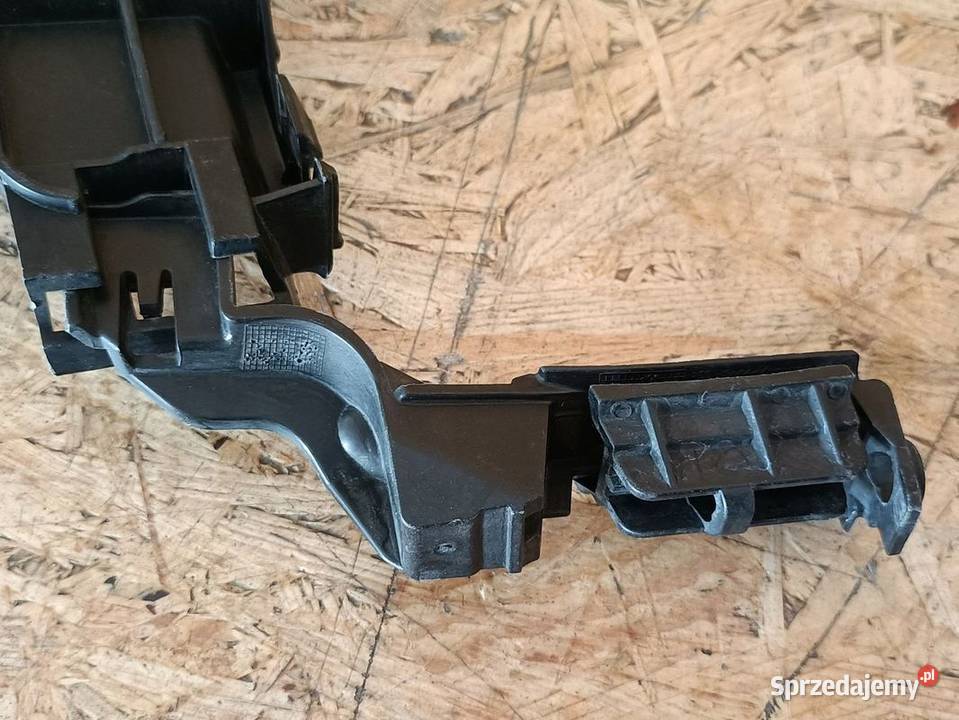 AUDI A4 B8 AVANT ŚLIZG ZDERZAK LEWY TYŁ osobowe Pleszew sprzedam