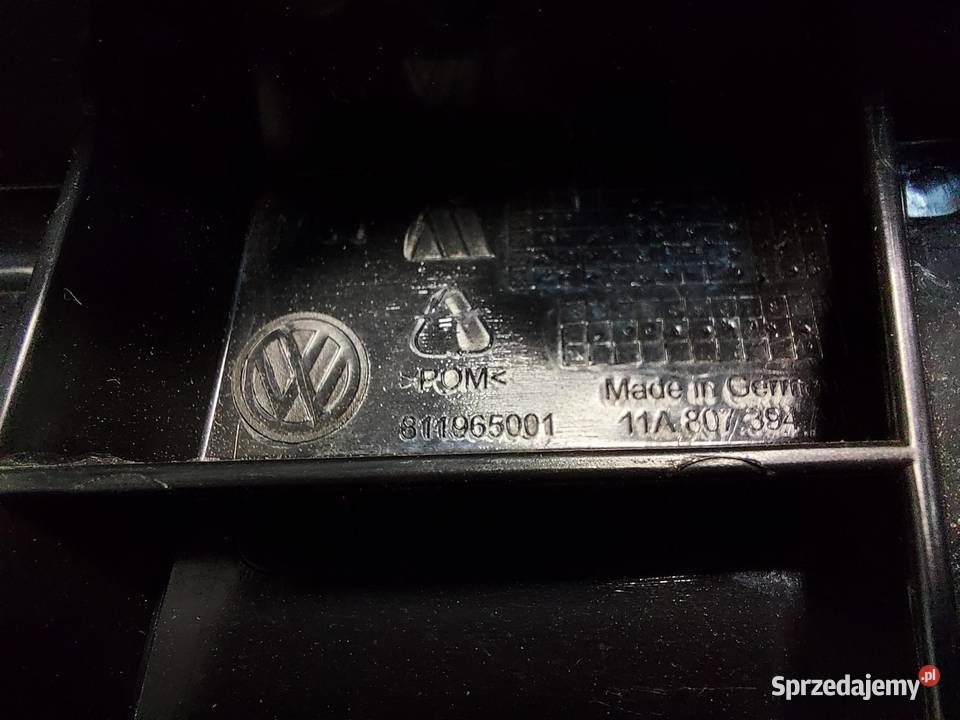 VW ID4 11A 2024r SUV 5D ŚLIZG ZDERZAKA PRAWY TYŁ