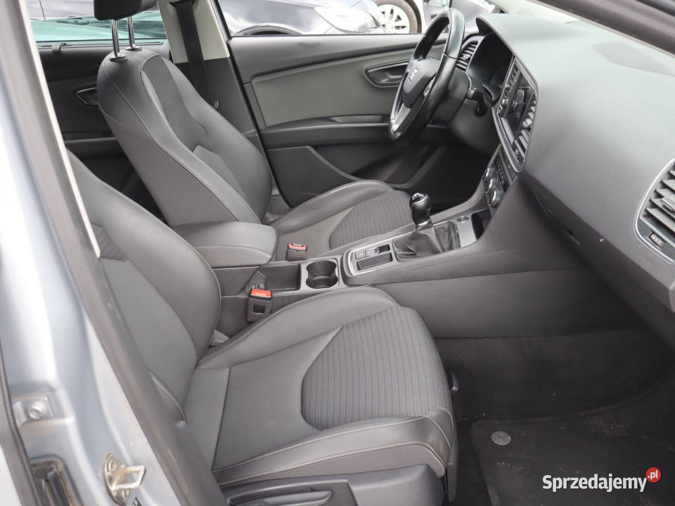 Seat Leon 15 TSI Samochody osobowe Katowice