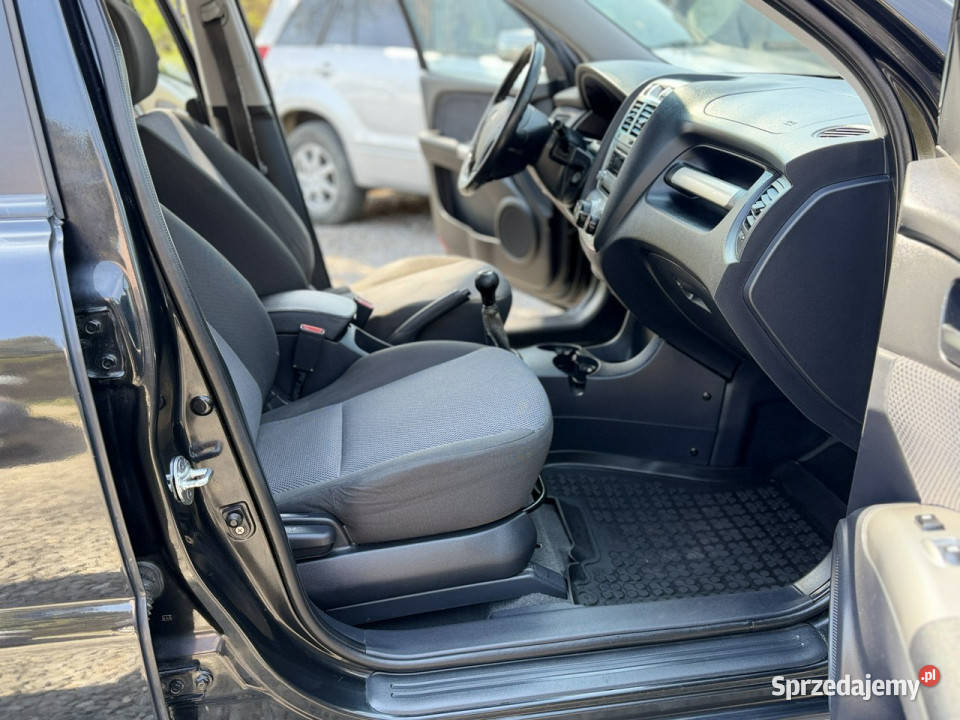 Kia Sportage 20i lpg klimatyzacja hak 4x4 bez elektryczne lusterka Sportage sprzedam