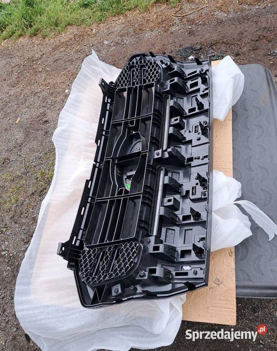 Atrapa Chłodnicy Ford Ranger IV JB3B8350B Atrapa dolnośląskie