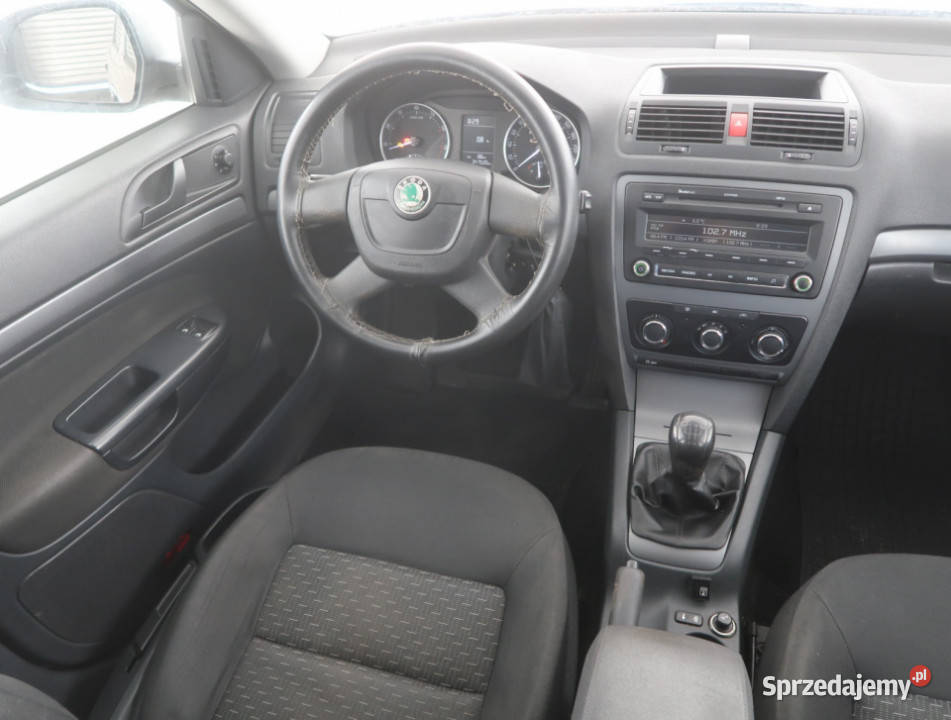 Skoda Octavia 16 ASR (kontrola trakcji)