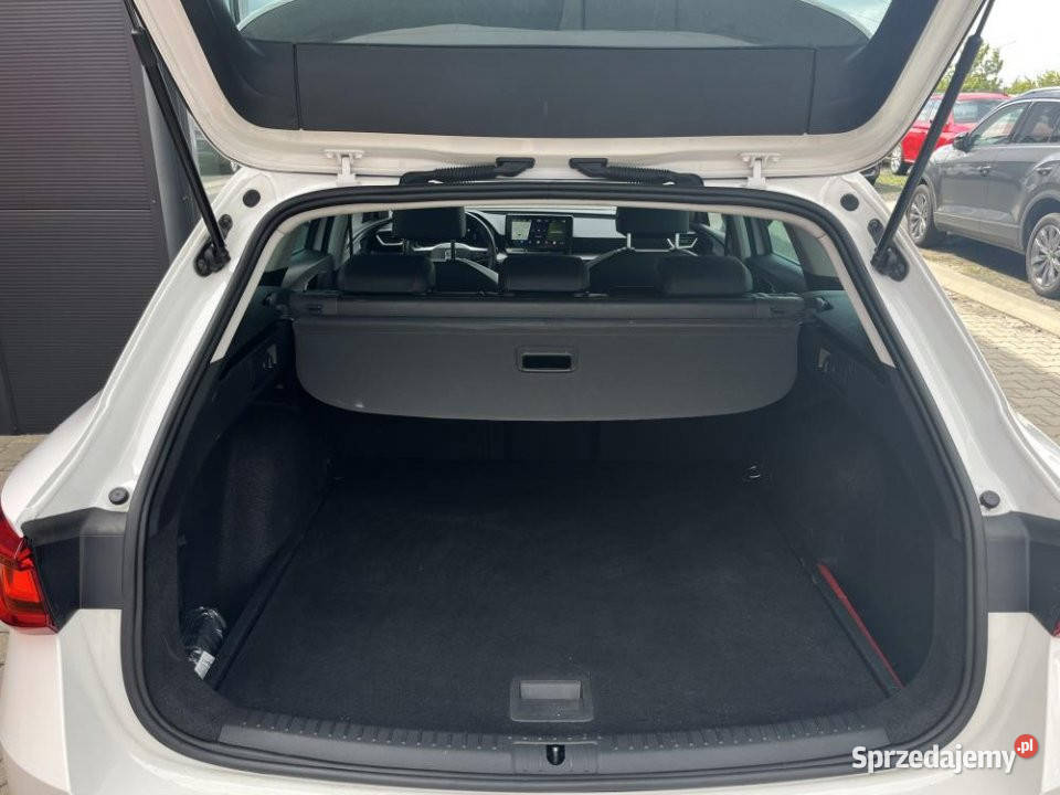 SEAT Leon 2021r FV23 Automat Ambiente nieuszkodzony Poznań