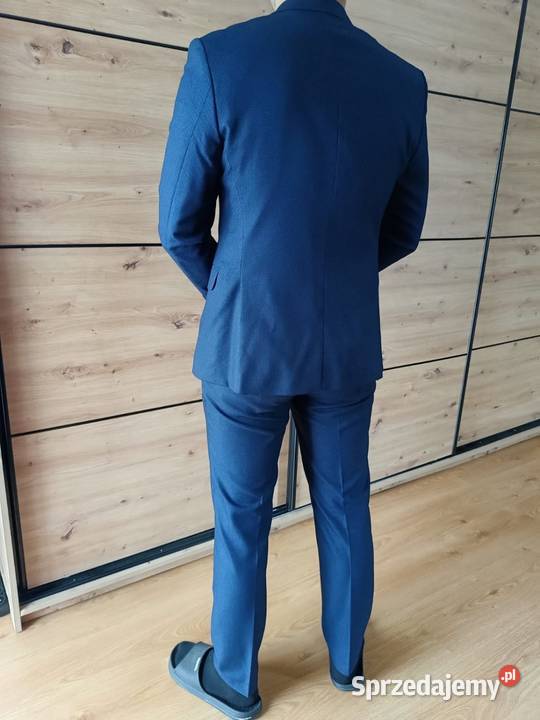 Garnitur męski niebieski Wielka Wieś sprzedam