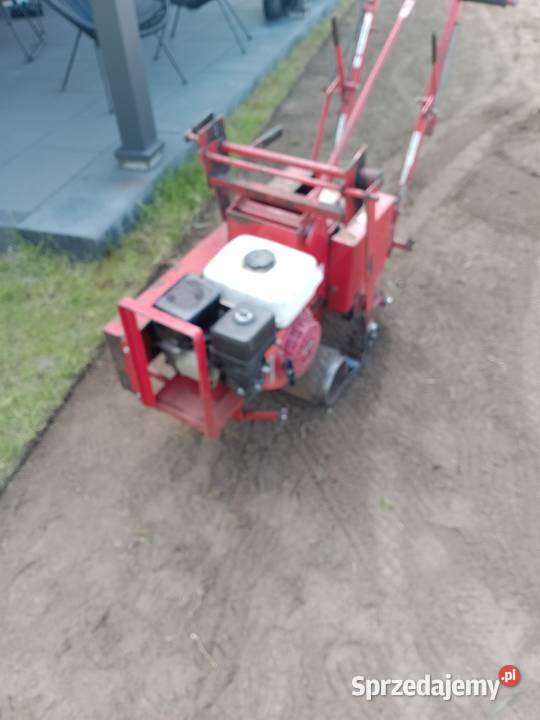 Wycinarka do trawy Podcinarka do darni nóż 45 Pozostałe łódzkie Pabianice