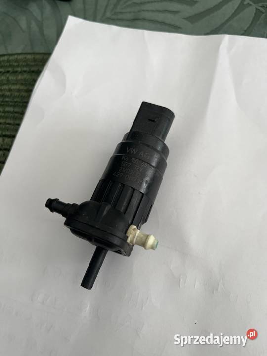 Pompka spryskiwaczy Vag 1K6955651 osobowe