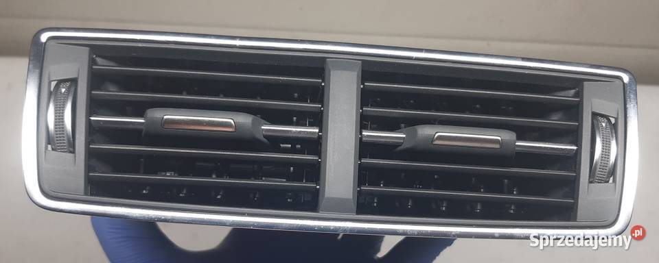 KRATKA NAWIEWU TYLNA AUDI Q7 4M 4M0819203 Mielęcin