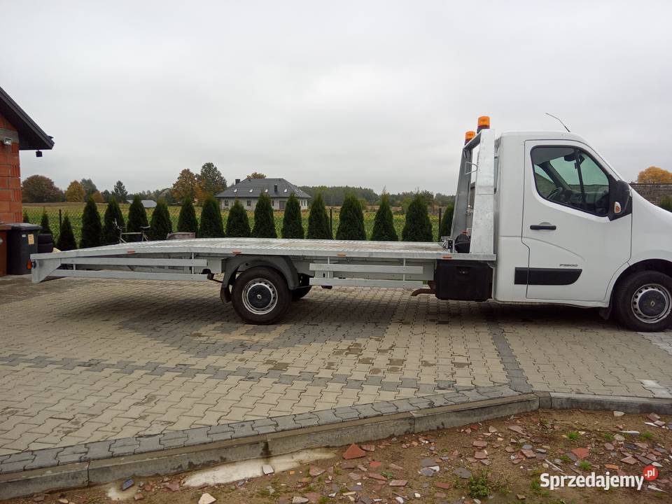 Najazd zabudowa auto laweta pomoc drogowa