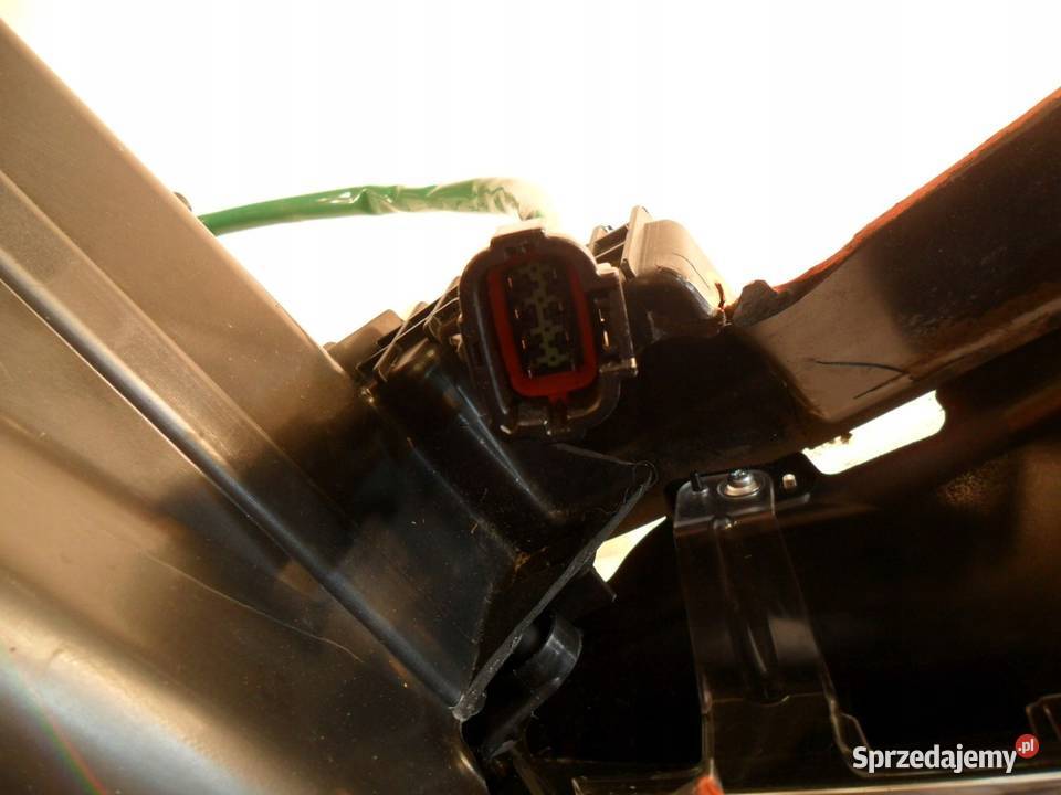 LAMPA PRAWA PRZÓD NOWA NISSAN LEAF Nowy Tomyśl