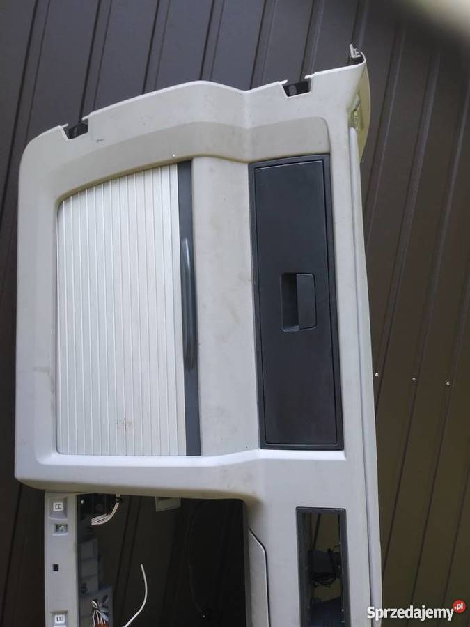 Volvo FH13 Lift półka przednia schowek Staszów sprzedam