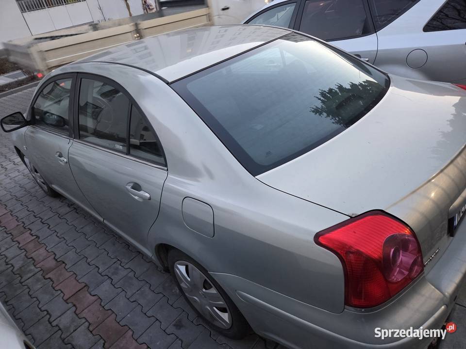 Toyota Avensis T25 18 VVTi sedan klimatyzacja