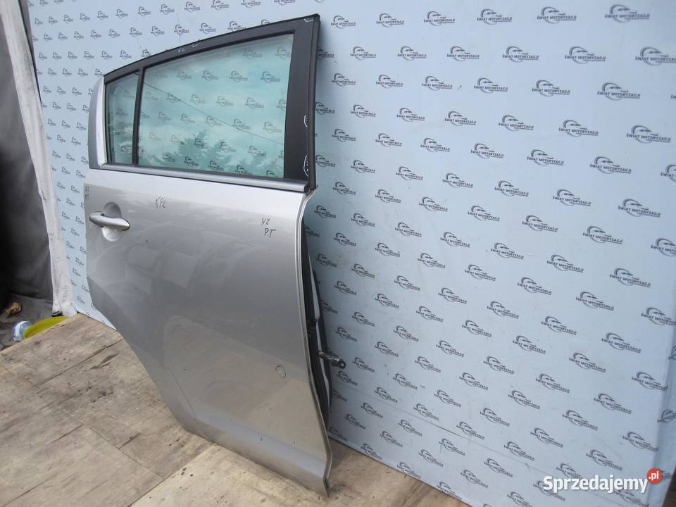 KIA SPORTAGE III 12r drzwi prawe tył osobowe