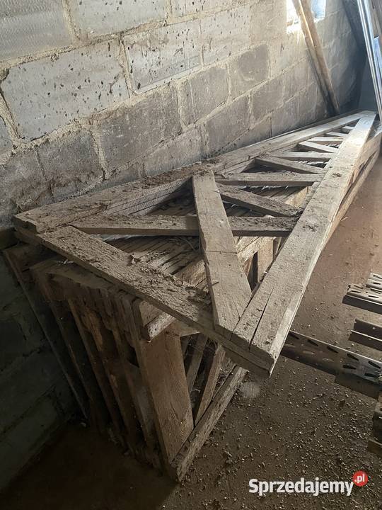 konstrukcje dachowe bindry drewniane 435 Biała