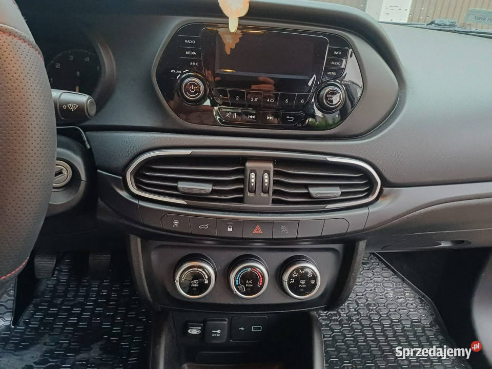 Fiat Tipo zadbany krajowy LPG faktura VAT II komputer pokładowy Łochowo