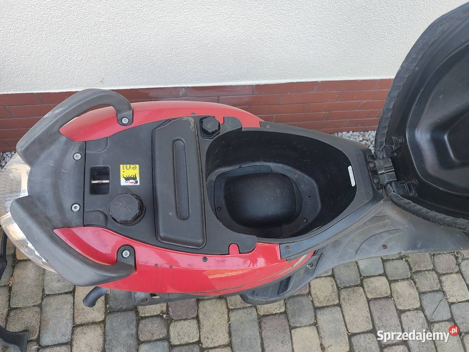 DERBI Bouleverd 50 Piaggio Fly 50 4000