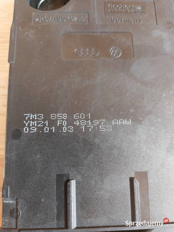 Volkswagen Sharan Uchwyt na kubek deski