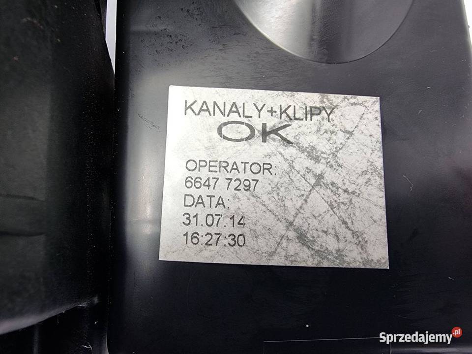 SKRZYNKA BEZPIECZNIKÓW MASERATI GHIBLI 670007461 Motoryzacja Lipno