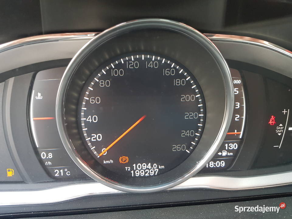 VOLVO V60 D3 2017 salon Polska 199000km Brzeg