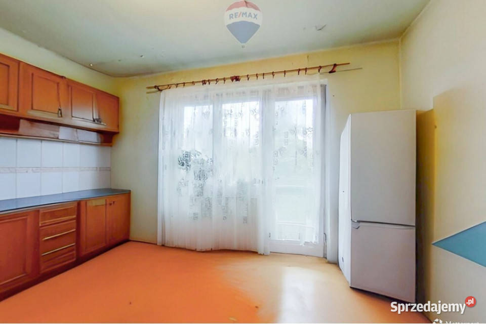 Dom mieszkalnousługowy do generalnego remontu Brzeźnica