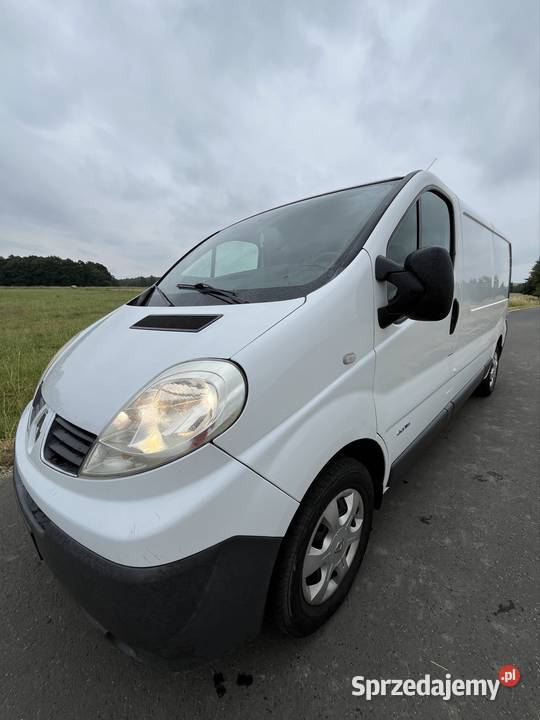 Renault Trafic 2009 Long z hakiem klima Prywatny komputer pokładowy Olszyna