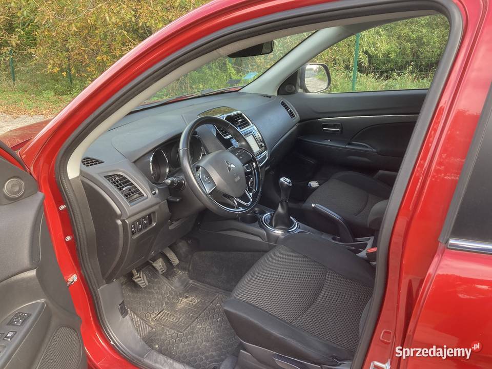 Mitsubishi ASX nieuszkodzony ASX Szczecin