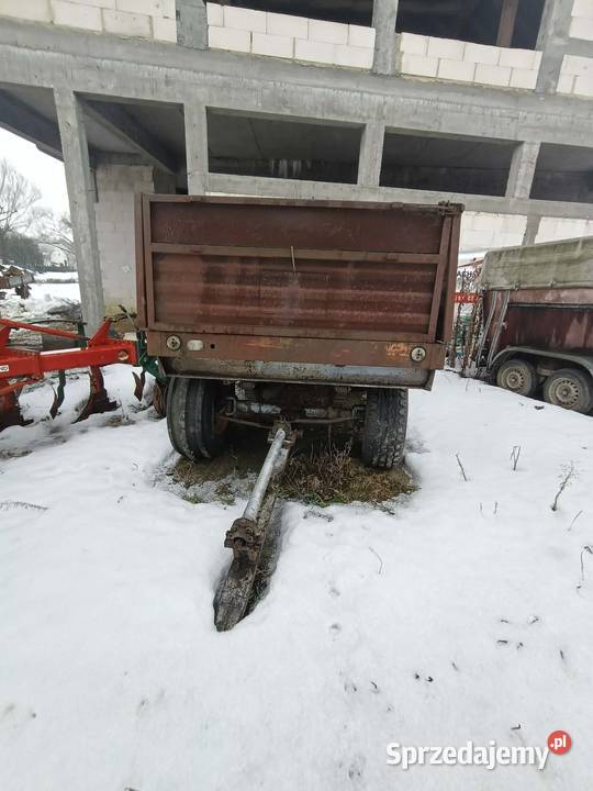 Rozrzutnik 2osiowy możliwy transport Sonina