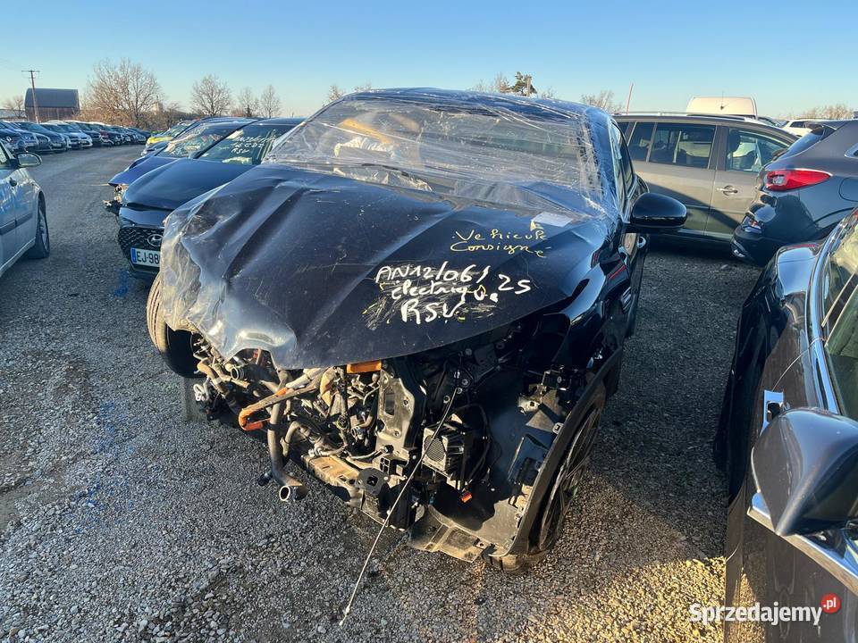 RENAULT Arkana 16 ETech Hybride 145 HE881 2500km Wrocław