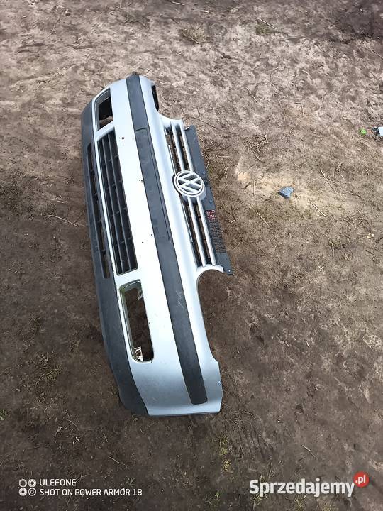 Zderzak przedni golf 4 srebrny sprzedam