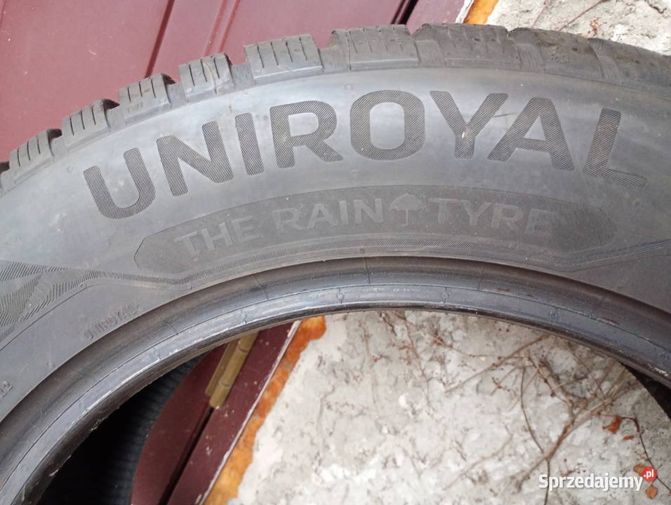 Opony zimowe UNIROYAL 23555 R17 Zbąszynek