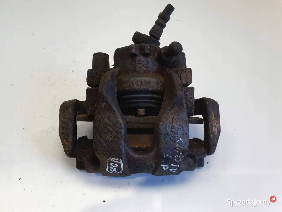 Renault Captur II LEWY PRZEDNI ZACISK HAMULCOWY osobowe Rudka