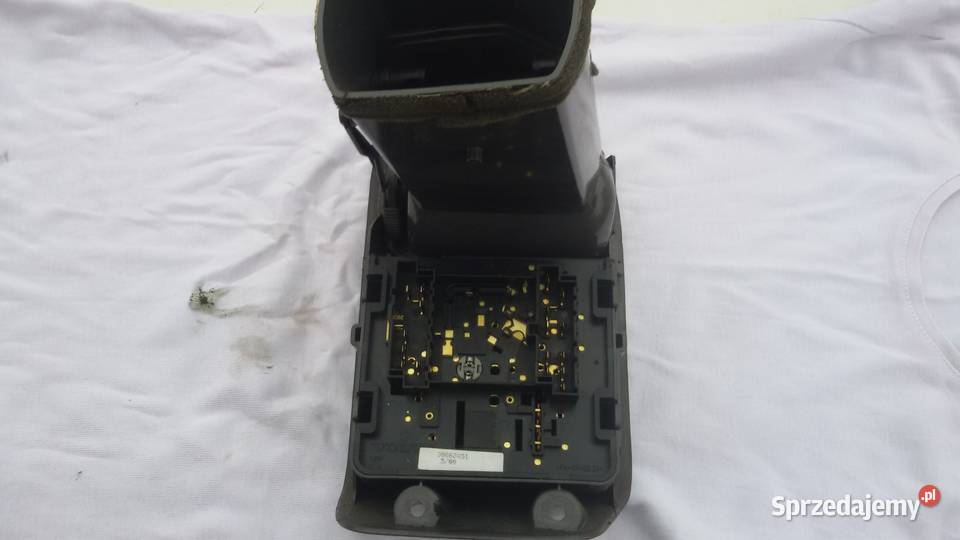 Przełoncznik swiatel volvo v40 Części samochodowe Elbląg