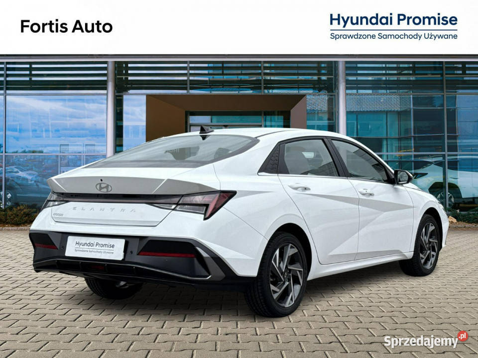 Hyundai Elantra 16 MPi 123 Salon Manual SMART nieuszkodzony kujawsko-pomorskie