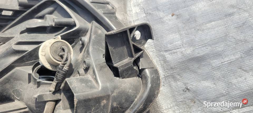 REFLEKTOR LAMPA LEWY PRZÓD TOYOTA COROLLA E16 Oświetlenie śląskie Ruda Śląska
