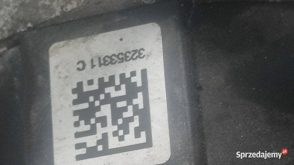 ZACISK TYŁ PRAWY LEWY ELEKTRYCZNY NISSAN QASHQAI Włoszczowa