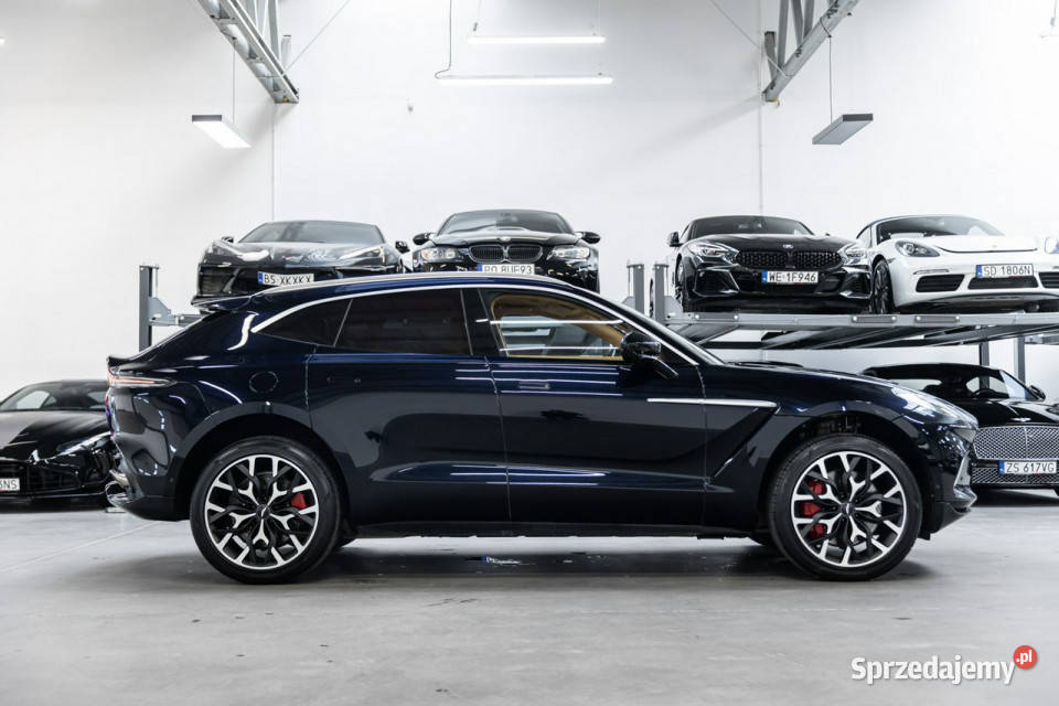 Aston Martin DBX 550 Salon Bezwypadkowy FV23 napęd 4x4 małopolskie Węgrzce
