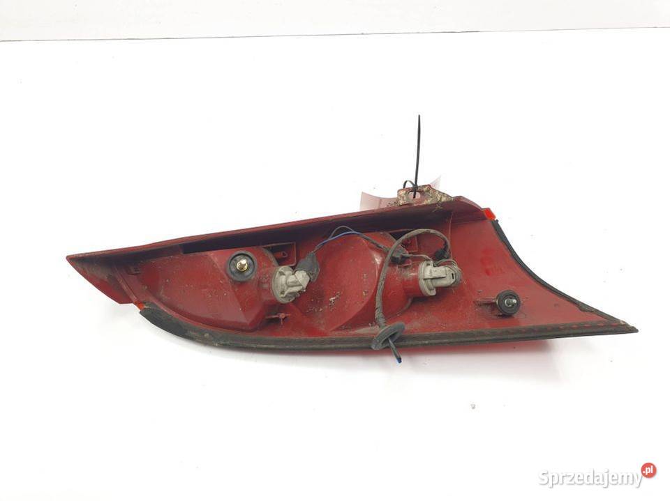 LAMPA PRAWA TYŁ FORD FOCUS MK1 1M5113405AD Lipno