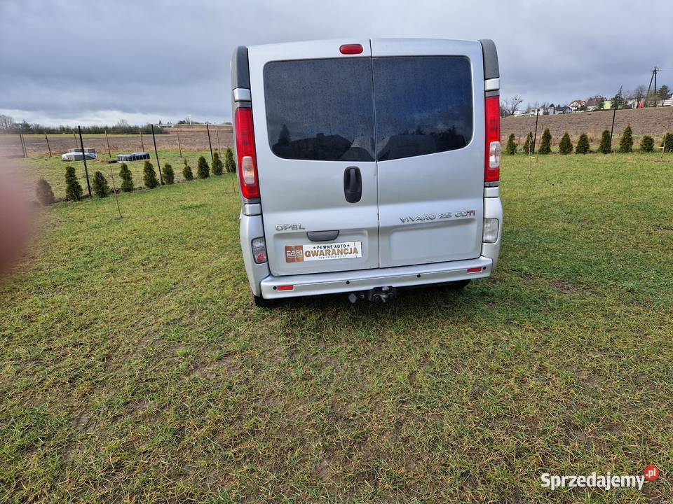 OPEL VIVARO LONG Klima Długi Automat nieuszkodzony Chojnice
